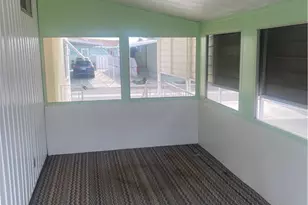 16 Palm Via, Anaheim, CA 92801 - Photo 19