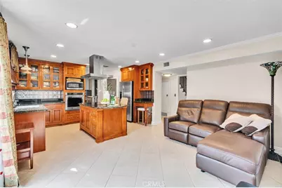 210 S Trevor, Anaheim, CA 92806 - Photo 13