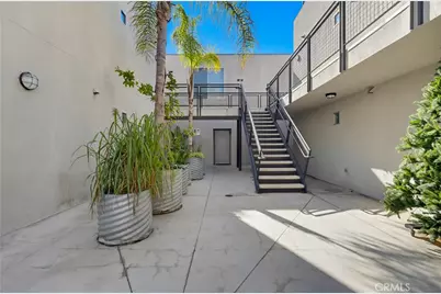 834 E 4th Street #29, Long Beach, CA 90802 - Photo 31