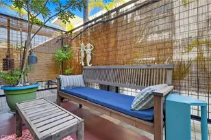 834 E 4th St, Long Beach, CA 90802 - Photo 23