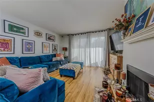 1237 E 6th St, Long Beach, CA 90802 - Photo 3