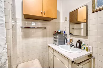 3982 S Gramercy, Los Angeles, CA 90062 - Photo 7