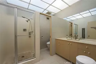 1458 Hillcrest, Pasadena, CA 91106 - Photo 23