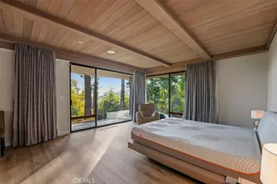 1458 Hillcrest, Pasadena, CA 91106 - Photo 63