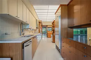 1458 Hillcrest, Pasadena, CA 91106 - Photo 25