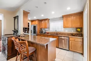 2909 S Rita Way, Santa Ana, CA 92704 - Photo 7