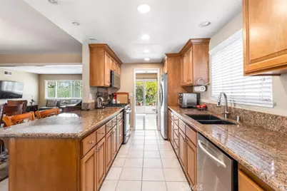 2909 S Rita Way, Santa Ana, CA 92704 - Photo 9