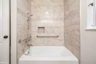 2870 Albury, Long Beach, CA 90815 - Photo 33