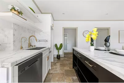 315 W 3rd Street #301, Long Beach, CA 90802 - Photo 11