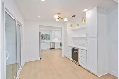 18611 Lassen, Northridge, CA 91324 - Photo 5