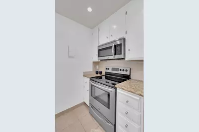 2521 W Sunflower #H2, Santa Ana, CA 92704 - Photo 11