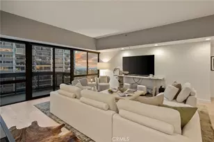 10445 Wilshire, Los Angeles, CA 90024 - Photo 29