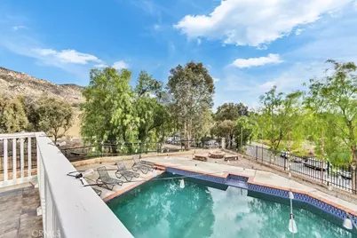 10161 Canyon Vista, Moreno Valley, CA 92557 - Photo 17