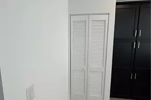 17261 Gothard Street, Huntington Beach, CA 92647 - Photo 15