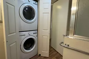 13421 Del Monte Dr, Seal Beach, CA 90740 - Photo 29