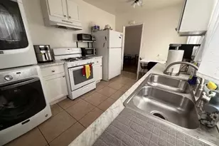 5010 W El Segundo Blvd, Hawthorne, CA 90250 - Photo 17