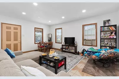 11635 Walcroft St, Lakewood, CA 90715 - Photo 3