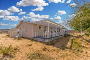 324 Anita Rd, Landers, CA 92285 - Photo 3