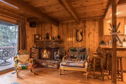 42768 Alta Vista, Big Bear Lake, CA 92315 - Photo 15