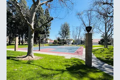 12711 Castleford, Cerritos, CA 90703 - Photo 31