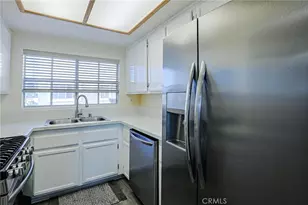 339 S Van Buren St, Placentia, CA 92870 - Photo 13