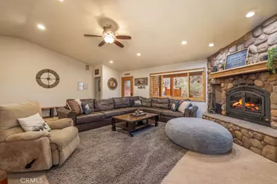 842 Silver Tip, Big Bear Lake, CA 92315 - Photo 5
