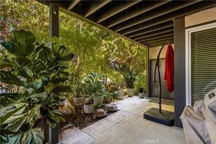 2542 W MacArthur Blvd, Santa Ana, CA 92704 - Photo 35