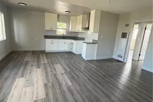 732 W Imperial, Los Angeles, CA 90044 - Photo 5