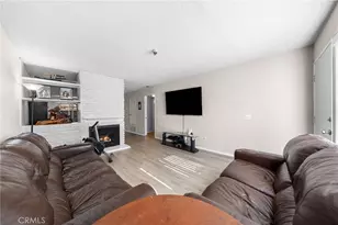 701 S Hayward St, Anaheim, CA 92804 - Photo 17