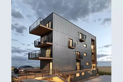 22 0 7207-021-22, Signal Hill, CA 90755 - Photo 3