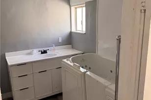 1746 W 38th Pl, Los Angeles, CA 90062 - Photo 7