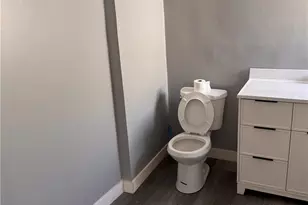 1746 W 38th Pl, Los Angeles, CA 90062 - Photo 5