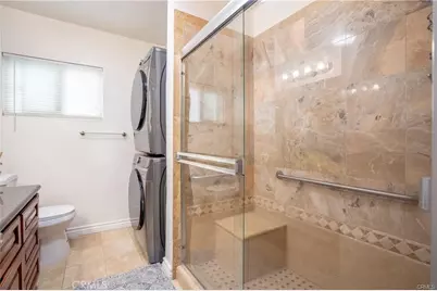 446 S St Andrews, Los Angeles, CA 90020 - Photo 13