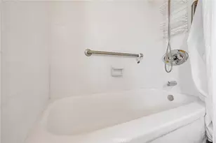 12162 Quartz, Garden Grove, CA 92843 - Photo 23