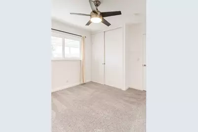 17451 Newland, Huntington Beach, CA 92647 - Photo 15