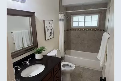2437 Fordham, Costa Mesa, CA 92626 - Photo 15