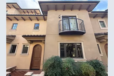 158 S Sierra Madre Boulevard #11, Pasadena, CA 91107 - Photo 1