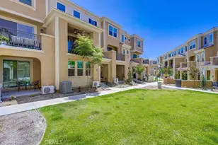 104 Alder Ridge, Lake Forest, CA 92610 - Photo 3