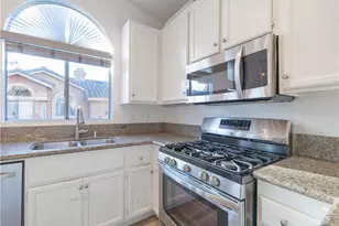 19431 Rue De Valore, Lake Forest, CA 92610 - Photo 9