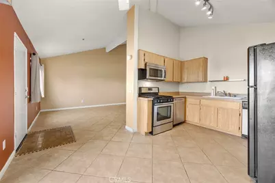 409 Utica Avenue #D36, Huntington Beach, CA 92648 - Photo 11