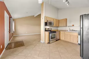 409 Utica Avenue, Huntington Beach, CA 92648 - Photo 11