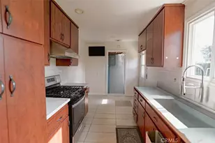 1402 N Parsons, Santa Ana, CA 92703 - Photo 3