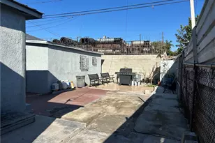 2011 E Elizabeth, Compton, CA 90221 - Photo 17