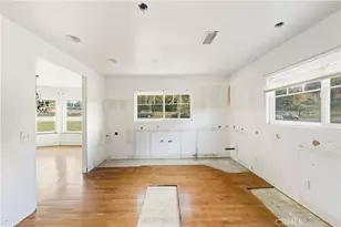 261 E Crescent Ave, Redlands, CA 92373 - Photo 7