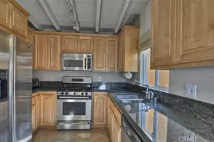 75 Claremont, Long Beach, CA 90803 - Photo 25