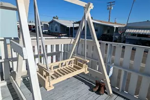 24200 Walnut Street, Torrance, CA 90501 - Photo 15