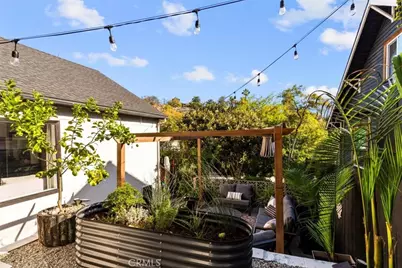 2207 - 2209 Apex Avenue, Los Angeles, CA 90039 - Photo 27