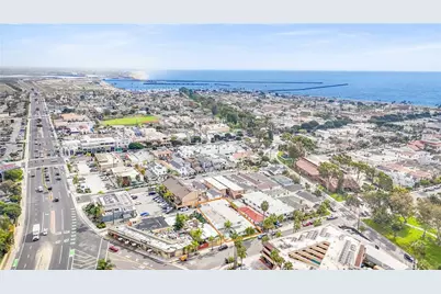 320 7th Street, Seal Beach, CA 90740 - Photo 3