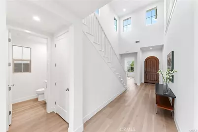 118 Sunnybank, Irvine, CA 92618 - Photo 7