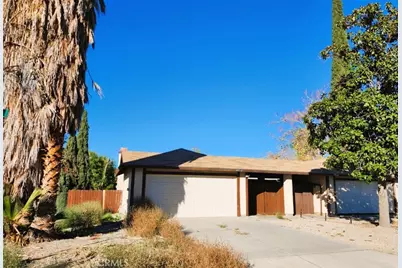 43762 C St, Hemet, CA 92544 - Photo 1